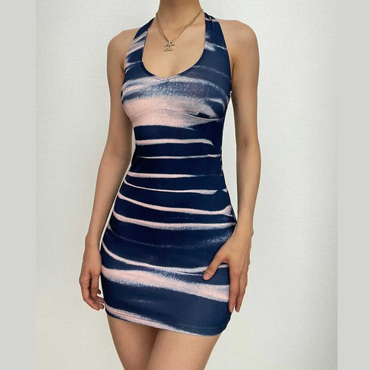 Batik-Neckholder-Minikleid mit U-Ausschnitt und rückenfreiem Kontrast