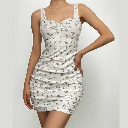 Ärmelloses, rückenfreies, strukturiertes Minikleid mit Blumenmuster und Rüschen 