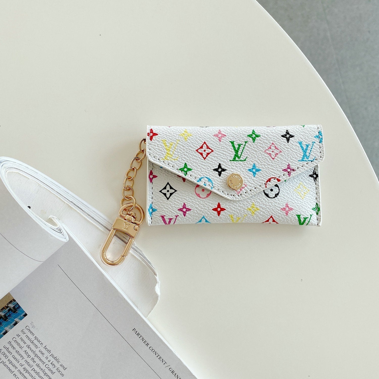 Klassisches Münzportemonnaie mit Schlüsselanhänger