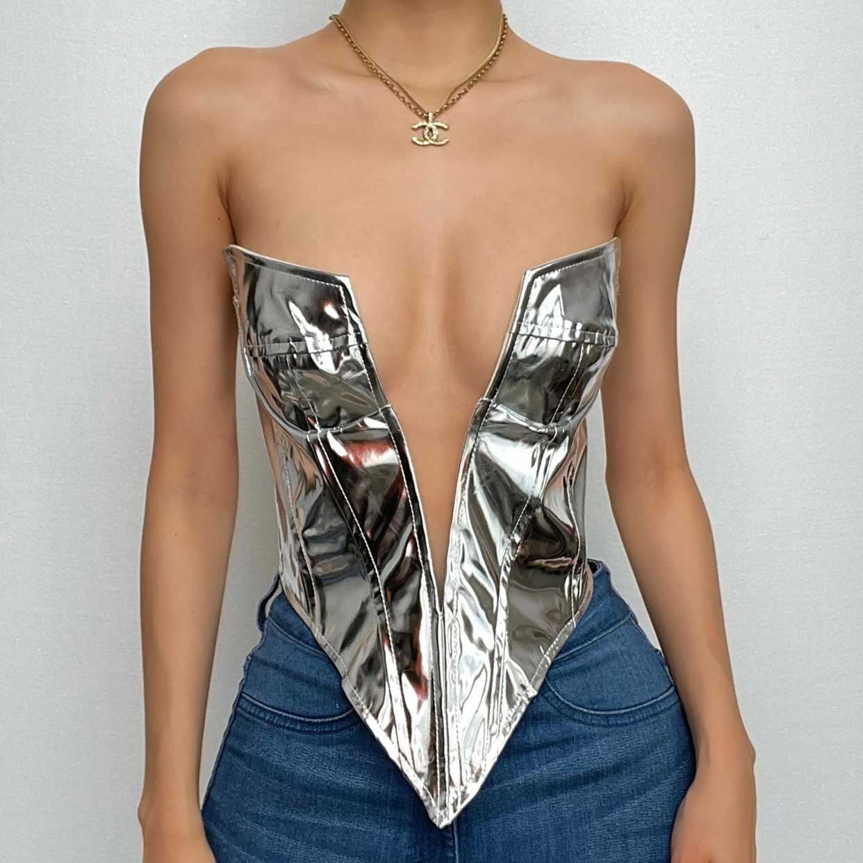 Metallic v neck zip-up low cut backless corset tube top