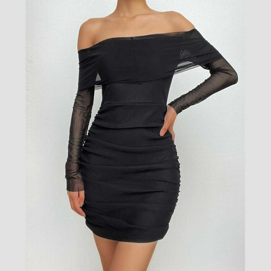 Schulterfreies, einfarbiges, langärmliges, gerüschtes Minikleid aus Netzstoff 
