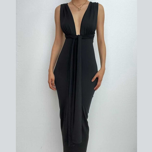 Gerafftes, rückenfreies, geschlitztes Maxikleid mit V-Ausschnitt und Knoten 