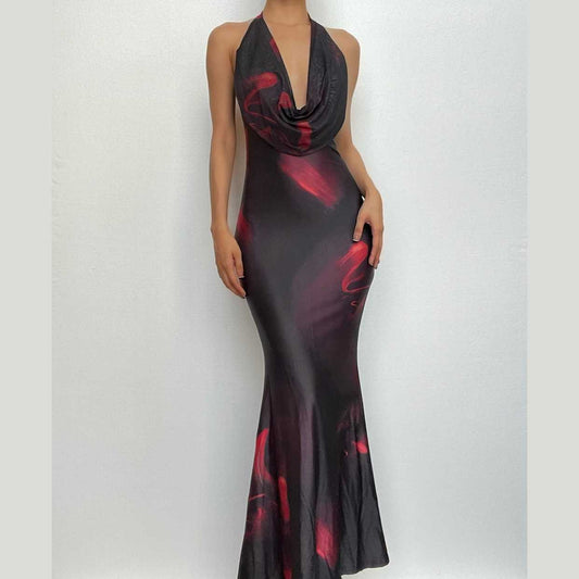 Neckholder-Maxikleid mit rückenfreiem Wasserfallausschnitt und kontrastierendem Bindeband