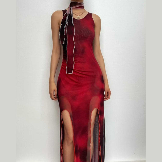 Ärmelloses Midikleid aus transparentem Netzstoff mit Kontrastdruck und Schlitz