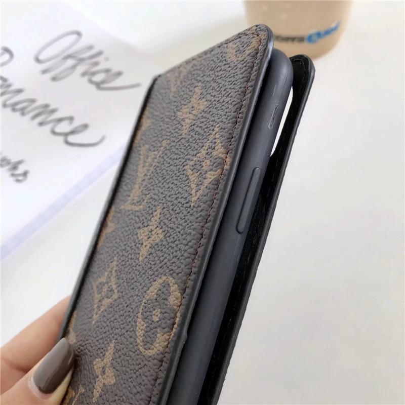 Classic Phone Wallet for iPhones - ERPOQ