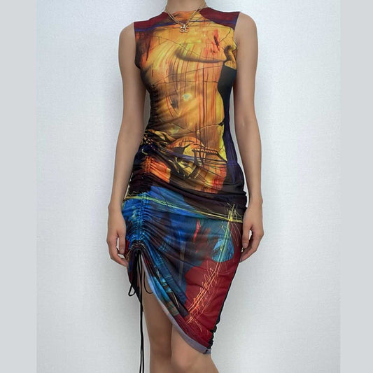Ärmelloses Midikleid aus transparentem Netzstoff mit Kontrastdruck und Kordelzug 