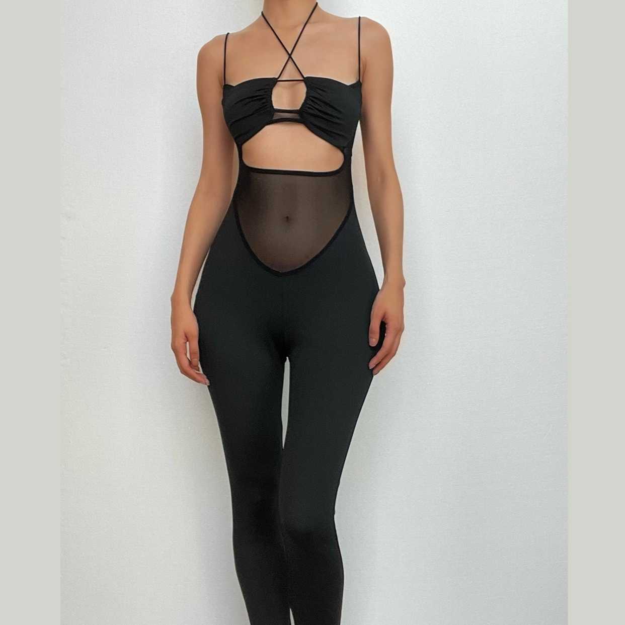 Netz-Patchwork-Set mit einfarbiger, ausgehöhlter, rückenfreier Neckholder-Hose 