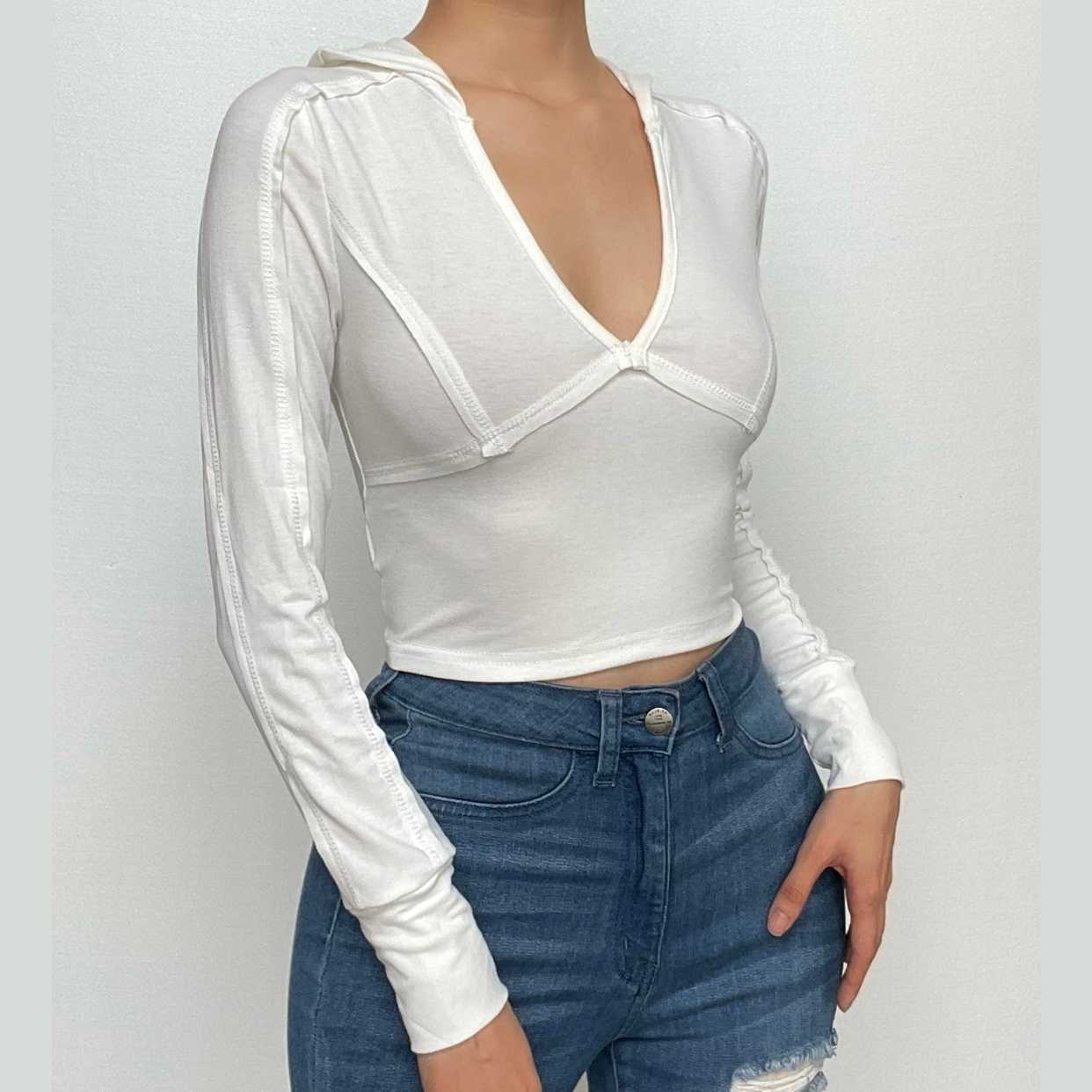 Long sleeve v neck stitch hoodie solid crop top