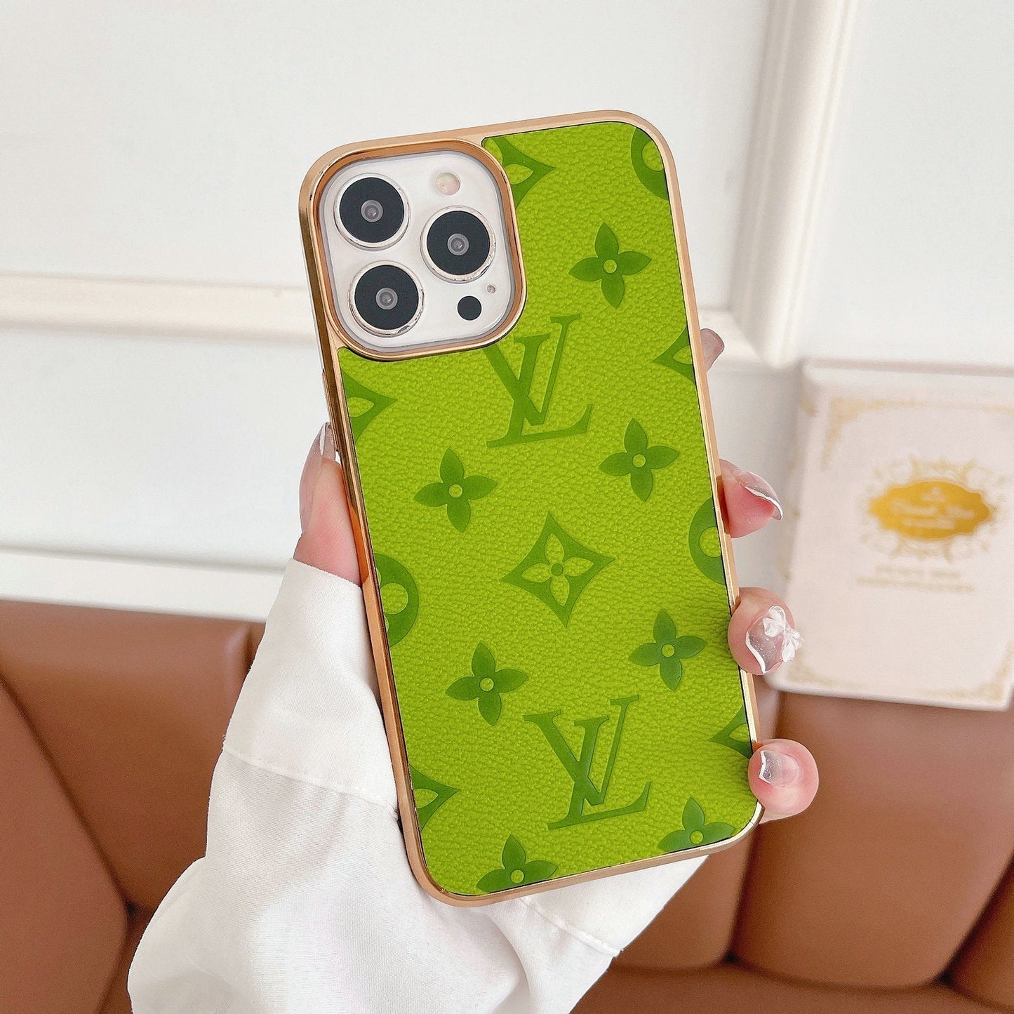 Fashion Embossed Phone Case For iPhone