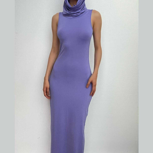 Ärmelloses Maxikleid mit Kapuze und Schlitz 