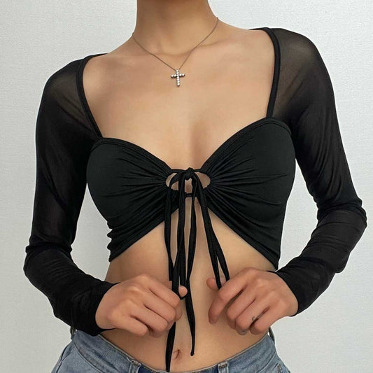 Langärmliges, ausgehöhltes Crop-Top zum Selbstbinden aus festem Netzstoff