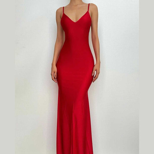 Tief ausgeschnittenes, gerüschtes, einfarbiges, rückenfreies Camisole-Maxikleid mit V-Ausschnitt 