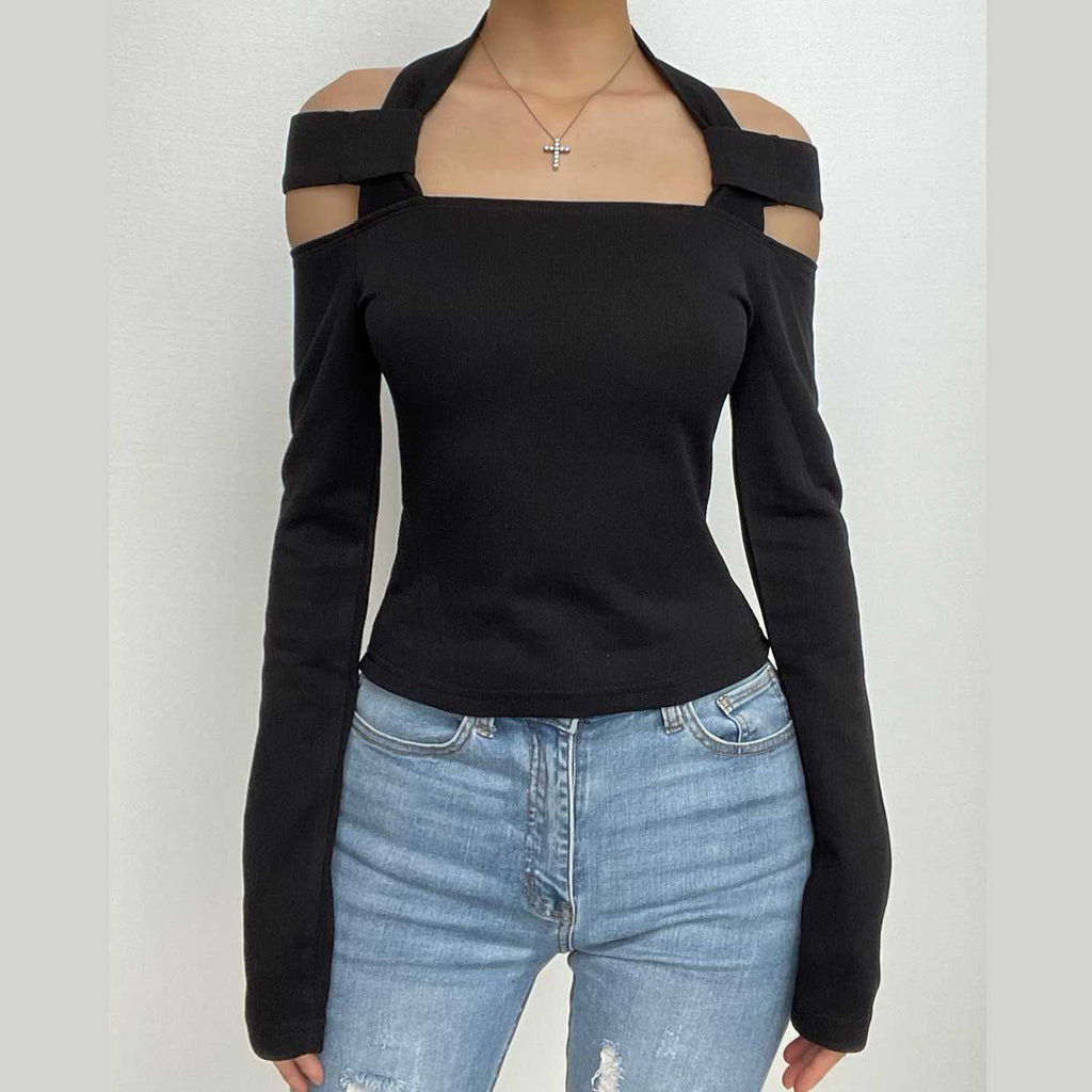 Top con scollo all'americana, maniche lunghe e spalle scoperte