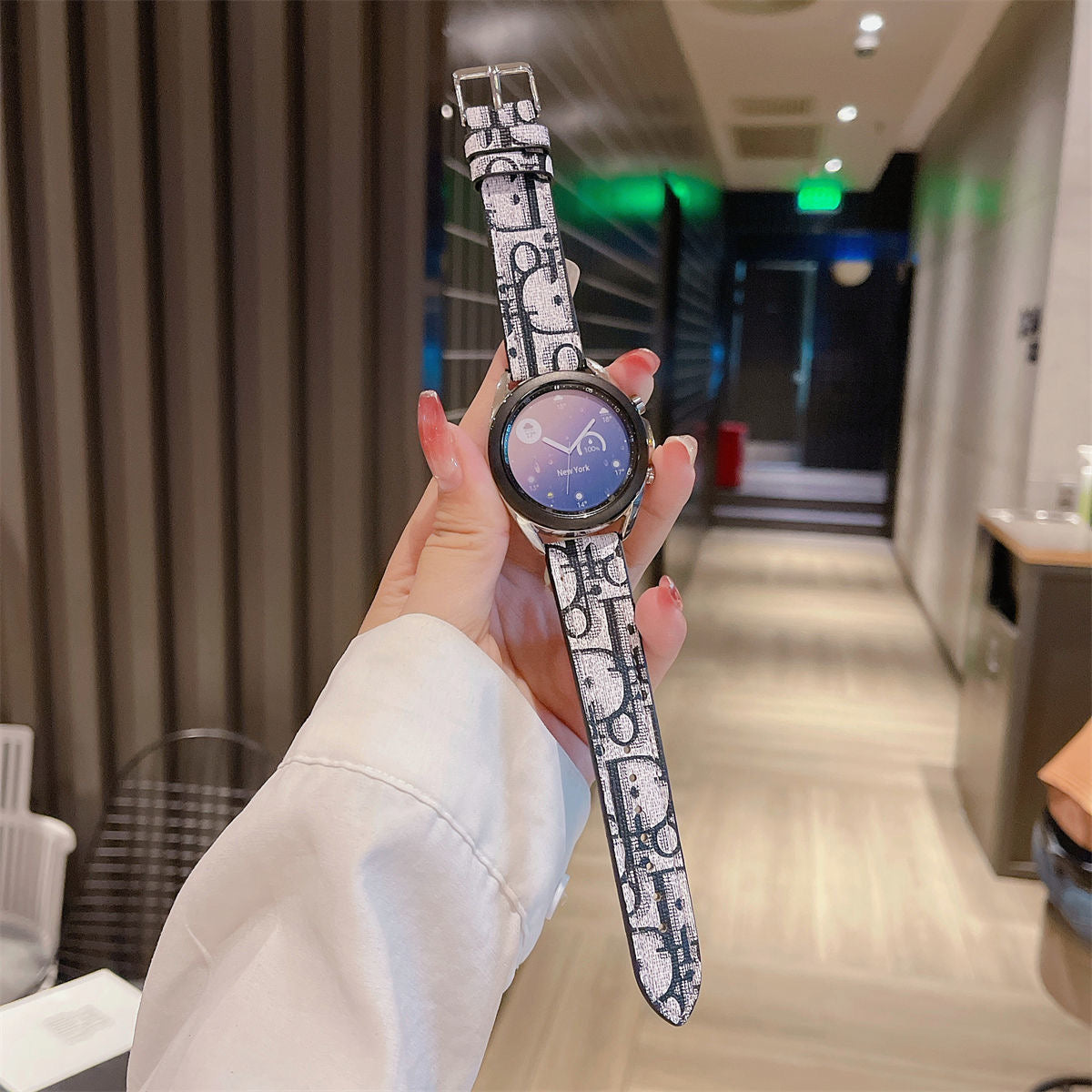 Bunte, trendige Galaxy-Uhrenarmbänder