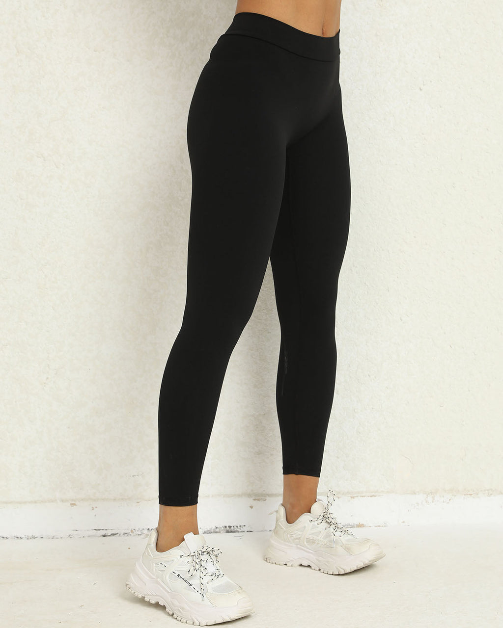 Lucia Scrunch Leggings - Schwarz