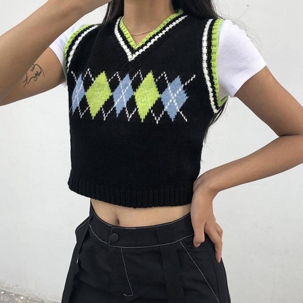 Preppy Mini Vest In Geometric Print