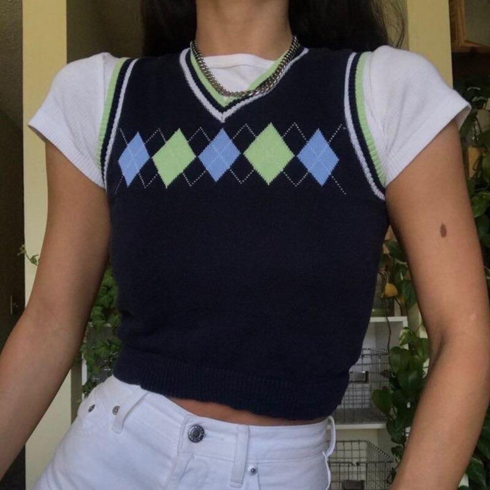 Preppy Mini Vest In Geometric Print