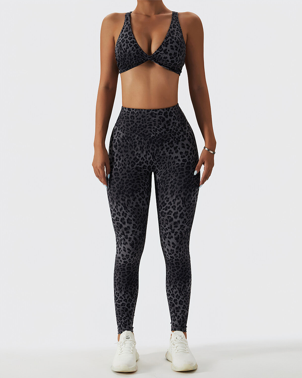 Nahtlose Leggings mit Leopardenmuster in Schwarz