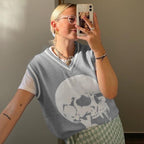 Gilet con scollo a V in maglia con teschio Y2K - Grigio