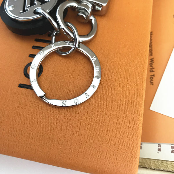 Schlüsselanhänger mit rundem Anhänger