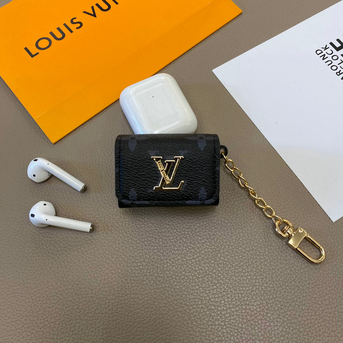 Custodie protettive per AirPods in pelle bionica 
