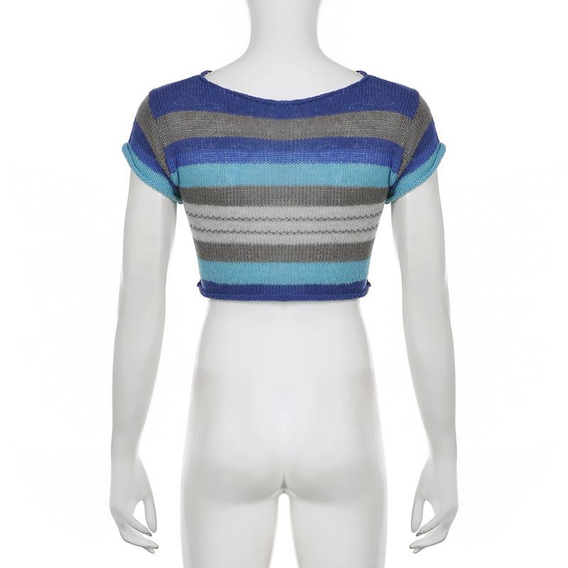 Knitted short sleeve striped contrast crop top
