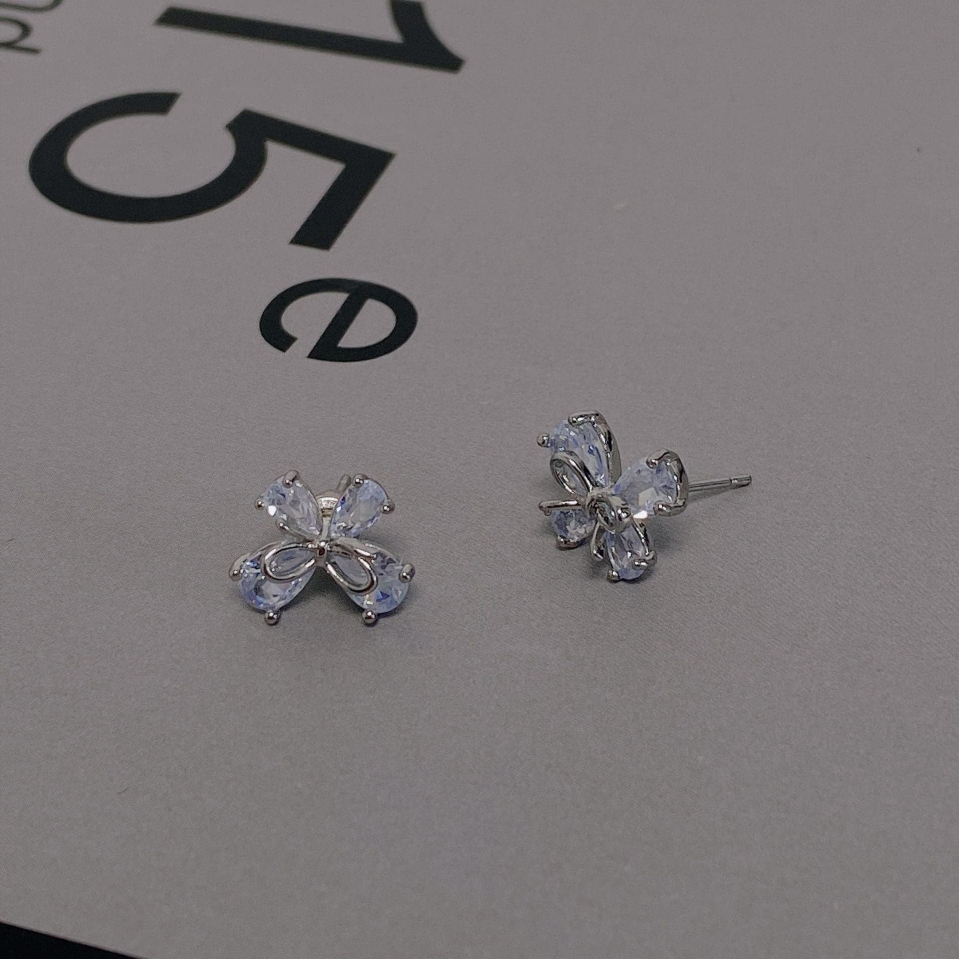 Stone Bowknot Earrings