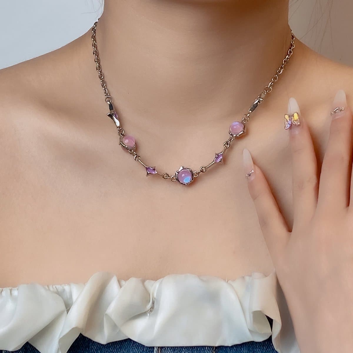 Stone Pendant Choker Necklace