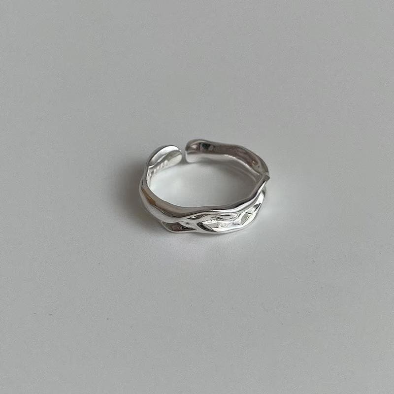 Offener Ring mit Rüschen 