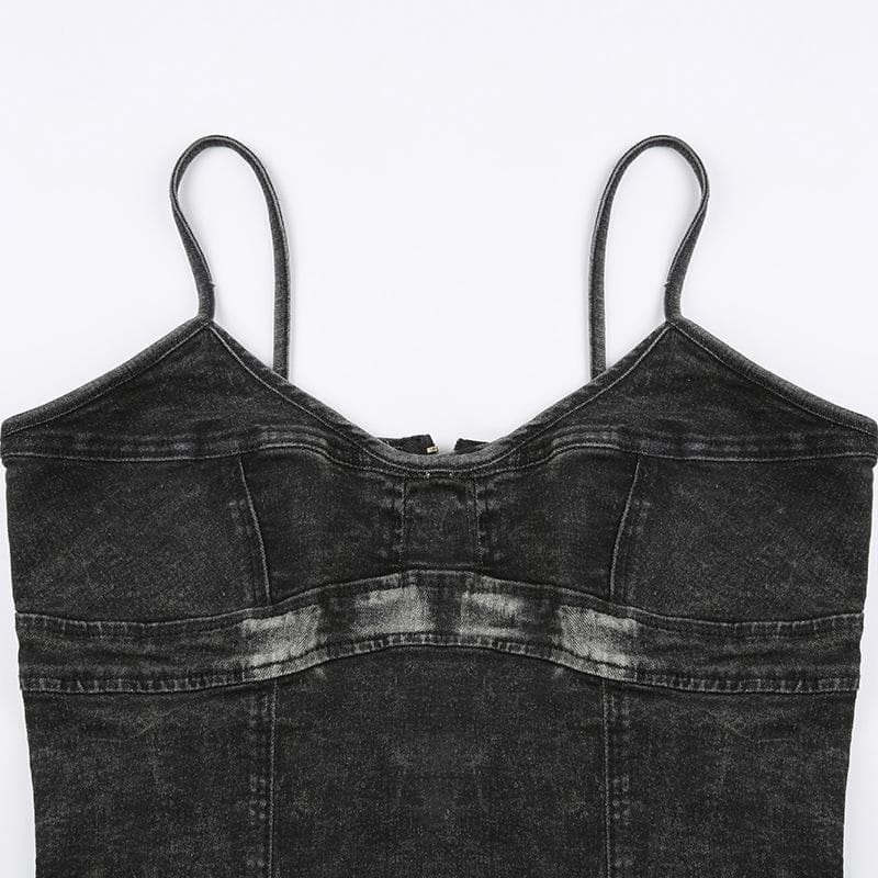 Top corto in denim con scollo a V, zip e schiena scoperta 