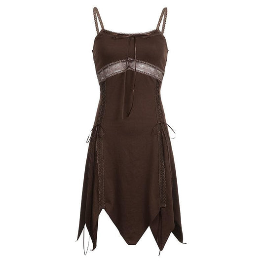 Rückenfreies Camisole-Midikleid mit unregelmäßiger Schnürung und gesmoktem Spitzensaum
