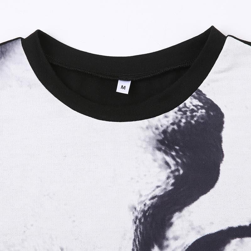 Contrast print short sleeve crewneck crop top