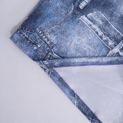 Rückenfreies, ärmelloses Tube-Minikleid mit Jeans-Print und Kontrast 
