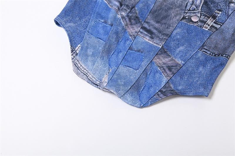 Top canotta con stampa in denim a contrasto e scollo quadrato senza schienale 