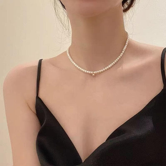 Faux pearl choker necklace