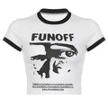 Top corto a maniche corte con scollo rotondo a contrasto e motivo "FUNOFF"