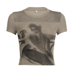Short sleeve crewneck abstract contrast crop top