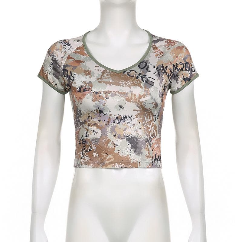 Camouflage v neck short sleeve contrast crop top