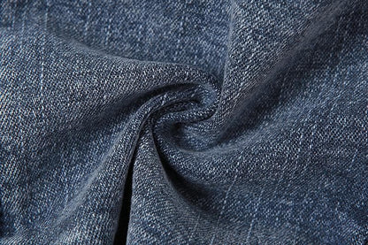 Top corto in denim senza maniche con lacci e orlo grezzo a contrasto 