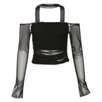 Top in rete tinta unita con maniche lunghe, spalle scoperte e arricciato