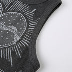 Crewneck sleeveless heart pattern contrast crop top
