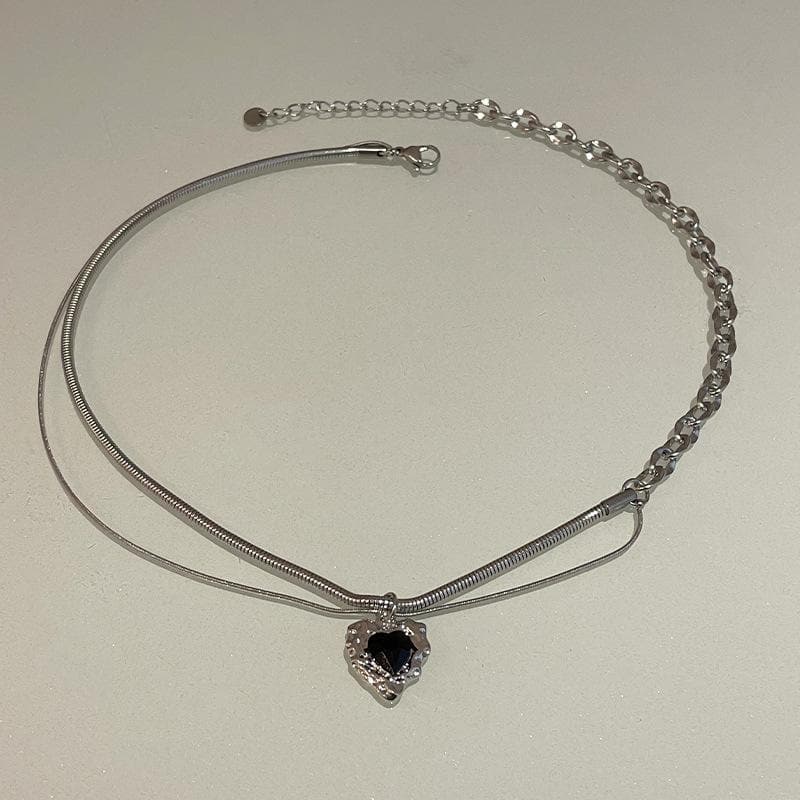 Heart Irrgular Pendant Choker Necklace