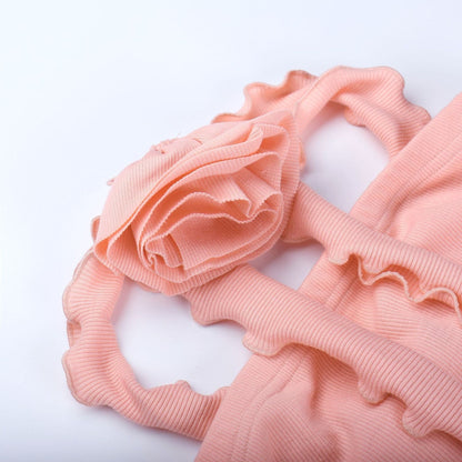 Geripptes, einfarbiges Midikleid mit Schlitz, Blumenapplikation und Rüschenband