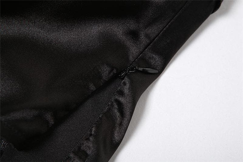 Top a tubino con cerniera e scollo a cuore in patchwork di pizzo 