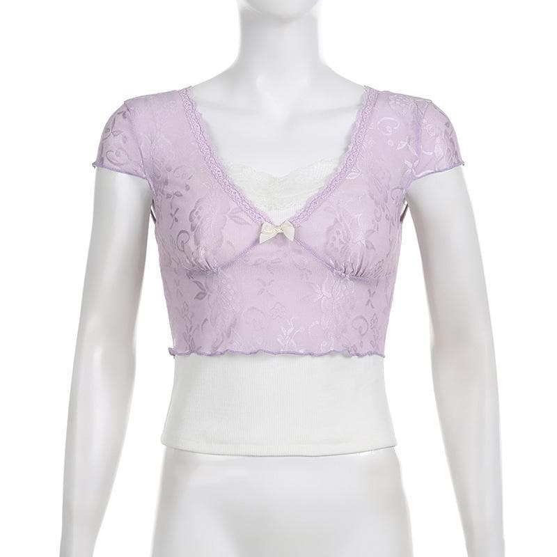 Top corto con volant e maniche a cappuccio in patchwork di pizzo a contrasto
