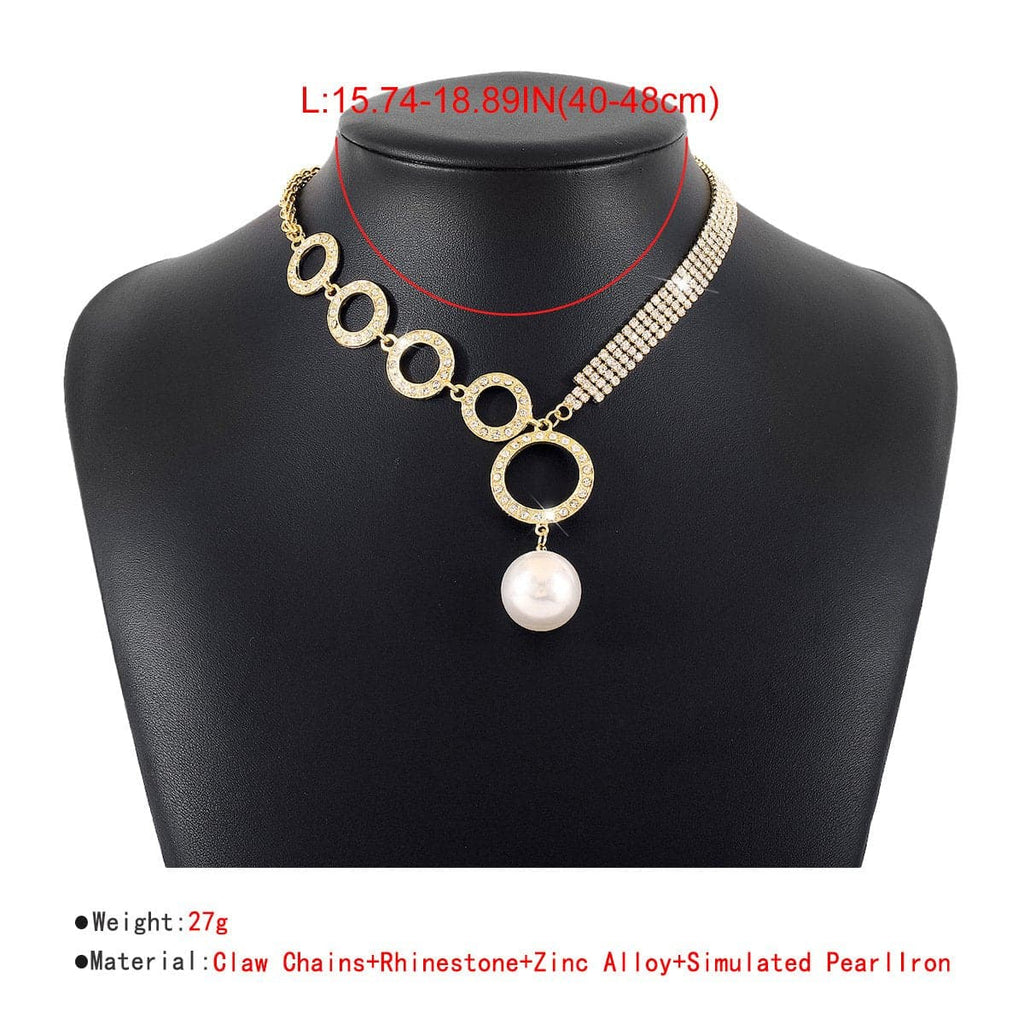 Rhinestone Irregular O Ring Pearl Necklace