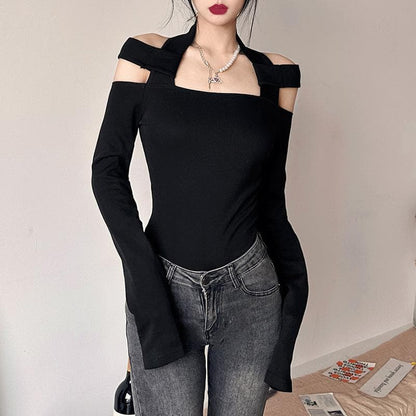 Top con scollo all'americana, maniche lunghe e spalle scoperte
