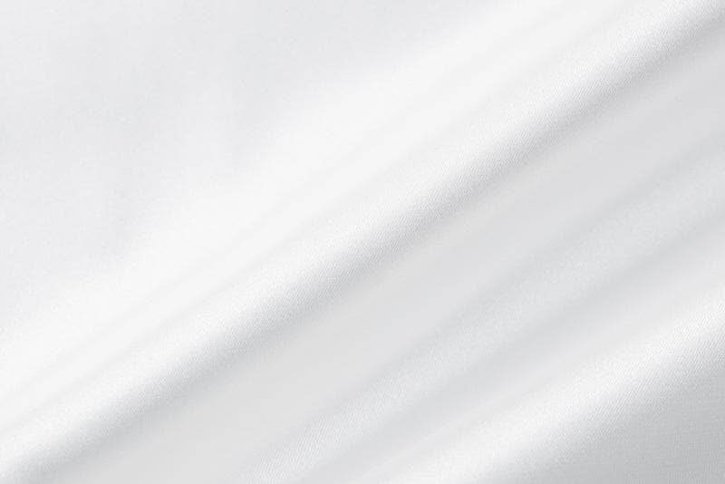 Top corto con scollo a cappuccio, senza spalline, senza schienale e allacciatura a vita bassa