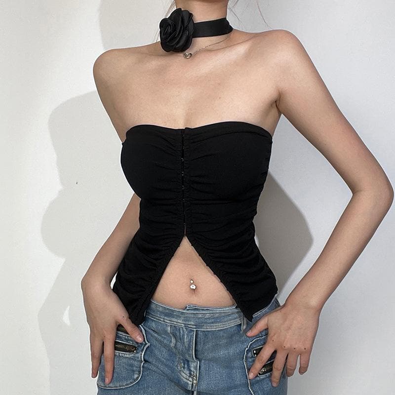 Top corto a tubino con scollo all'americana, schiena scoperta, arricciato e applicazioni floreali con bottoni