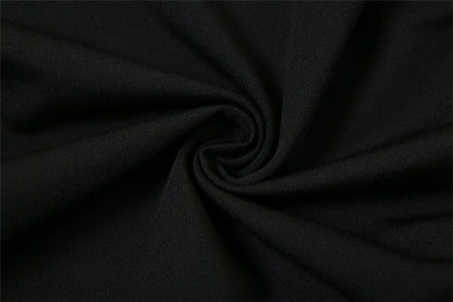 Minikleid aus Netzstoff mit unregelmäßiger Rüschenpartie und One-Shoulder-Träger